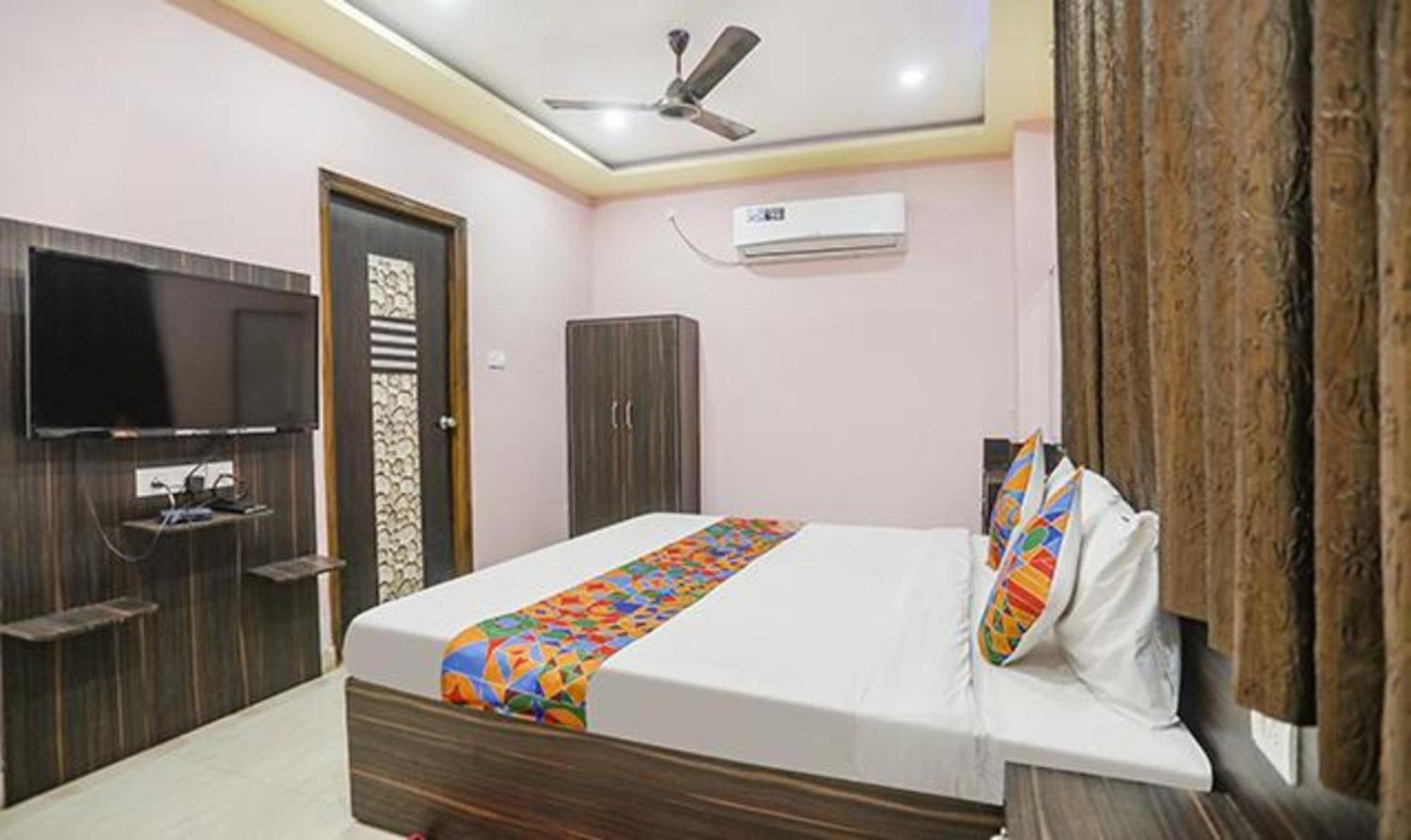 Hotel Fabexpress Banarasi Kothi